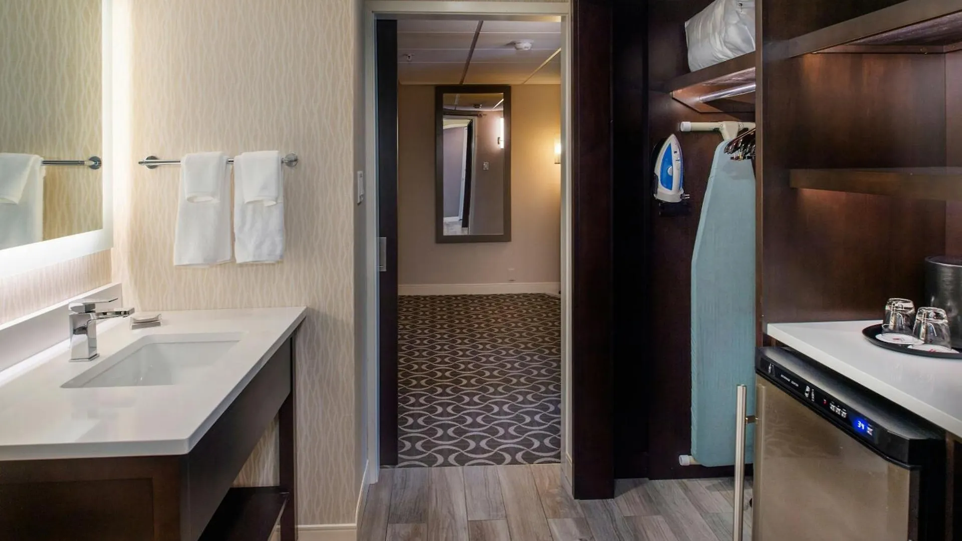 Marriott St. Louis Airport Hotel Edmundson 3*,  United States